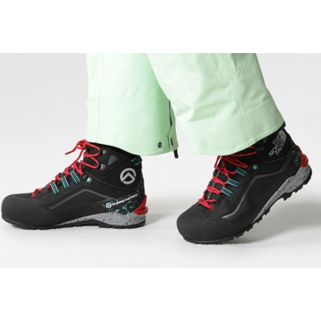 Ботинки The North Face Summit Serie Breithorn Черные